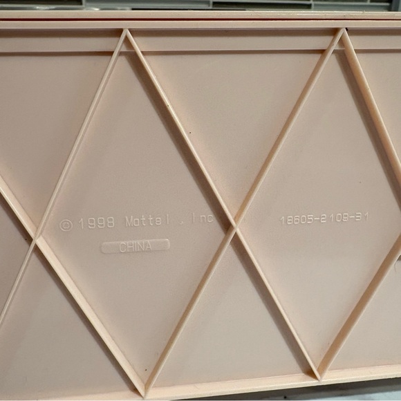 Vintage Mattel Barbie Bed & Bath Carry play set house folds up 1998 - Picture 15 of 16